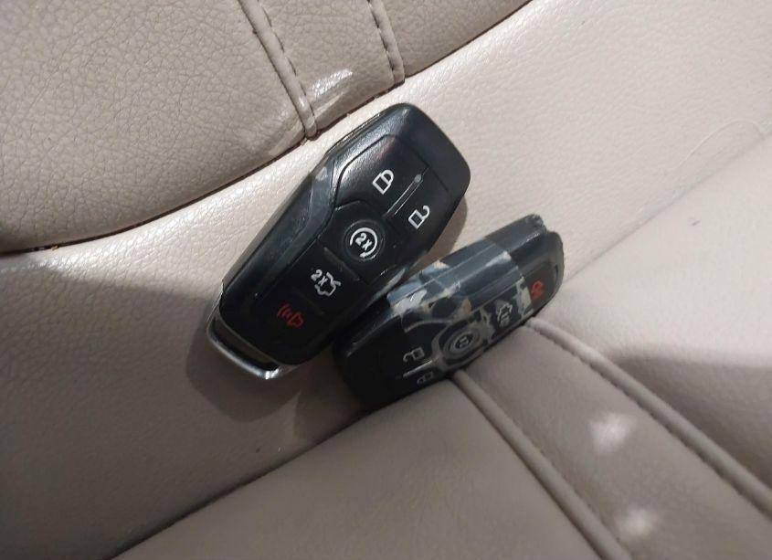 Photo 11 of 2016 Lincoln Mkz HYBRID (VIN 3LN6L2LU1GR631969)