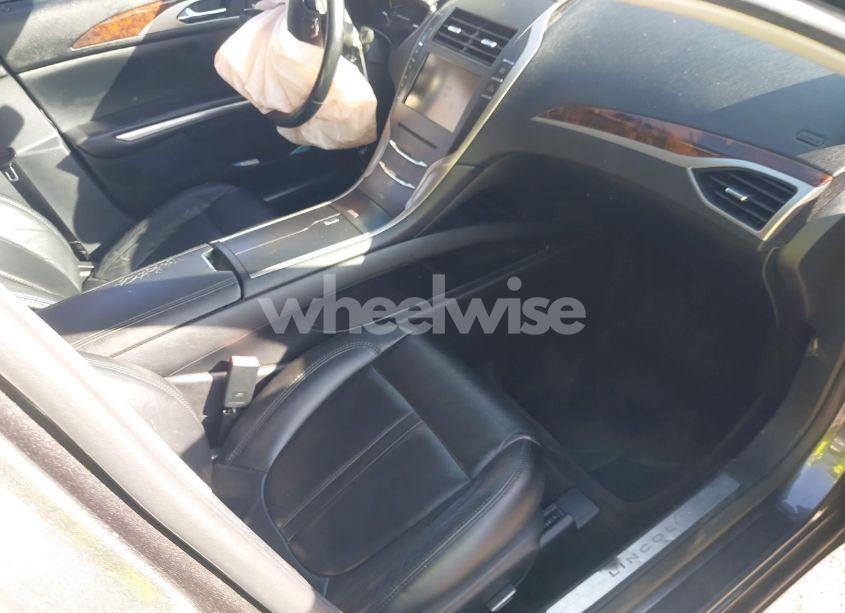 Photo 5 of 2016 Lincoln Mkz HYBRID (VIN 3LN6L2LU3GR620391)