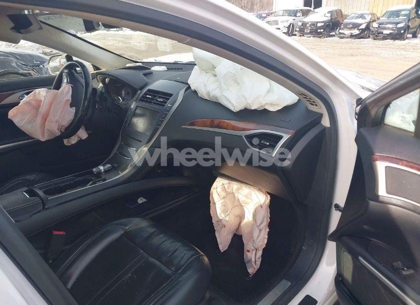 Photo 5 of 2015 Lincoln Mkz HYBRID (VIN 3LN6L2LU8FR607358)