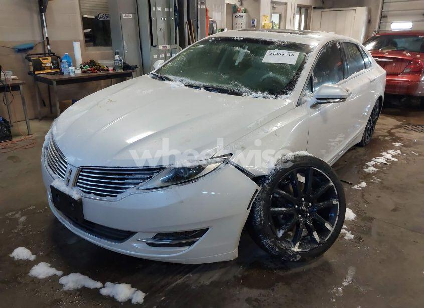 Photo 2 of 2015 Lincoln Mkz HYBRID (VIN 3LN6L2LU8FR608462)