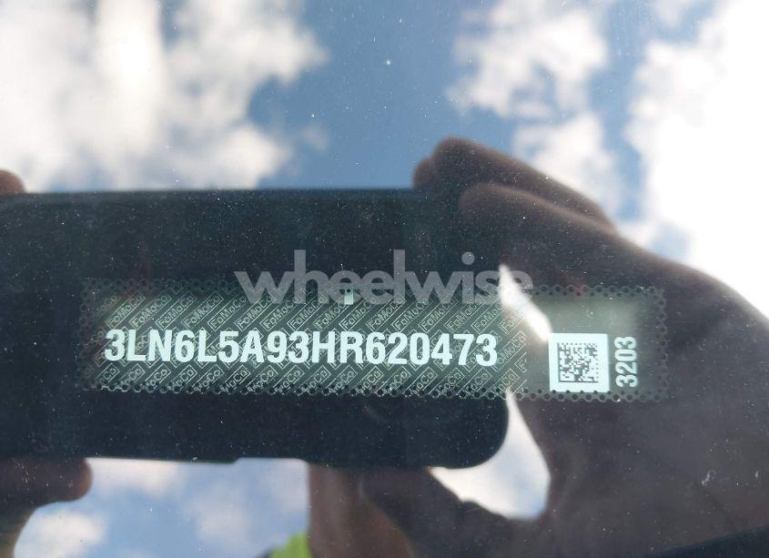 Photo 9 of 2017 Lincoln Mkz PREMIERE (VIN 3LN6L5A93HR620473)