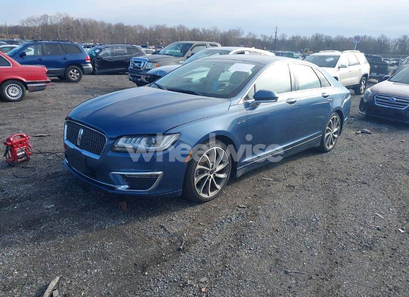 Photo 2 of 2018 Lincoln Mkz PREMIERE (VIN 3LN6L5A93JR629101)