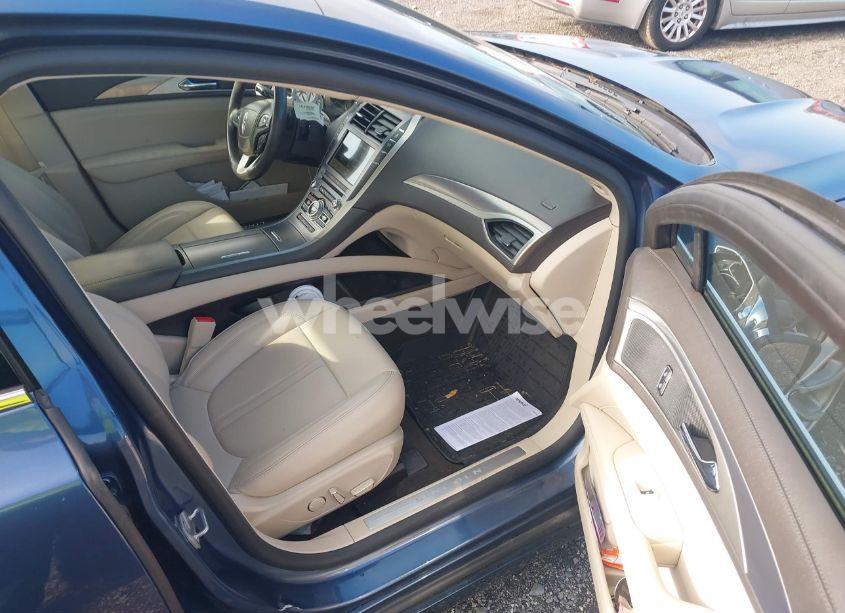 Photo 5 of 2018 Lincoln Mkz PREMIERE (VIN 3LN6L5A93JR629101)