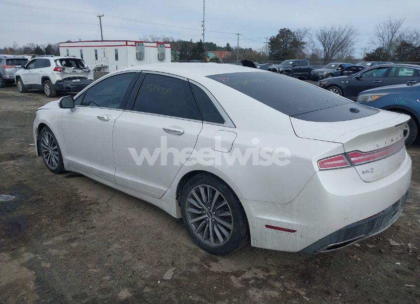 Photo 3 of 2019 Lincoln Mkz STANDARD (VIN 3LN6L5A93KR624594)