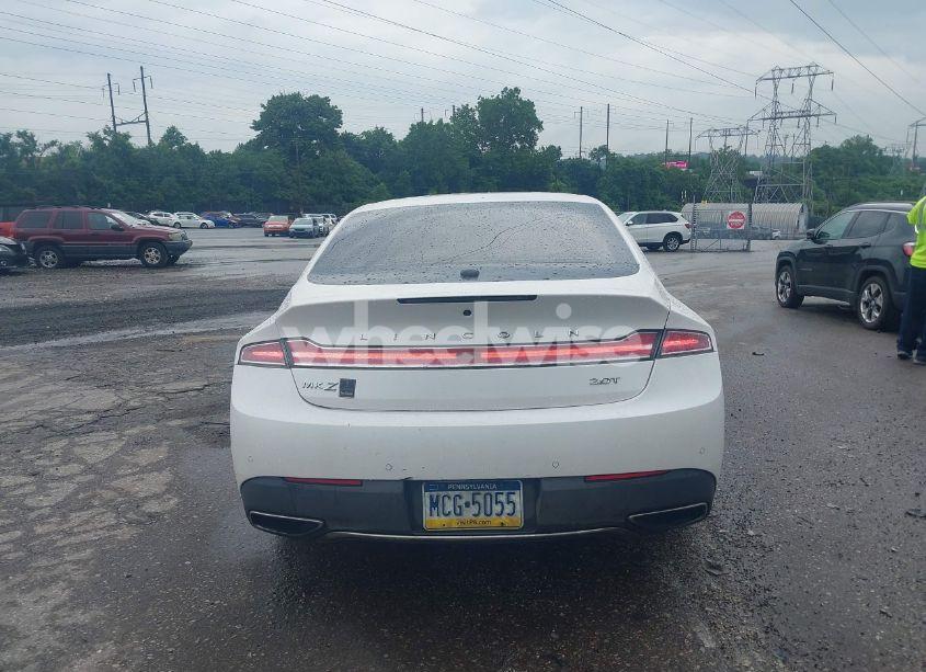Photo 17 of 2018 Lincoln Mkz PREMIERE (VIN 3LN6L5A94JR629088)