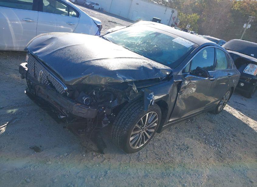 Photo 2 of 2019 Lincoln Mkz STANDARD (VIN 3LN6L5A94KR617637)
