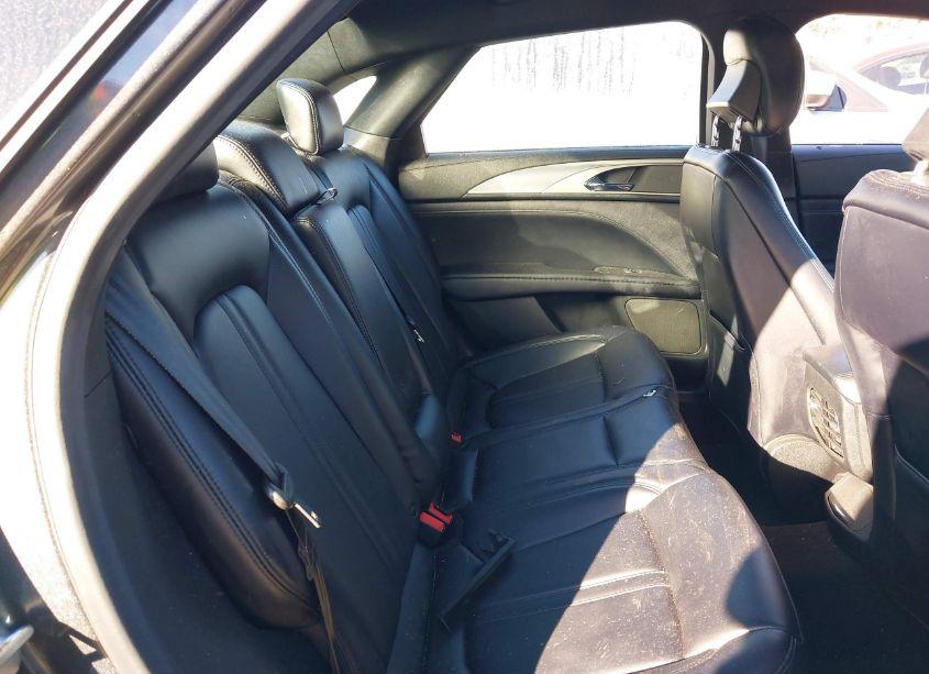 Photo 8 of 2019 Lincoln Mkz STANDARD (VIN 3LN6L5A94KR617637)