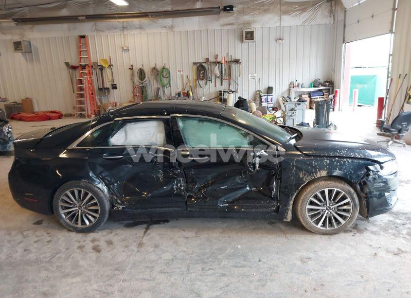 Photo 13 of 2020 Lincoln Mkz STANDARD (VIN 3LN6L5A97LR602843)