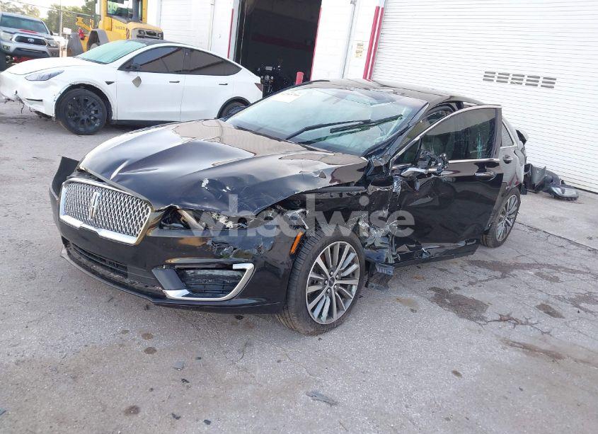 Photo 2 of 2020 Lincoln Mkz STANDARD (VIN 3LN6L5A98LR605699)