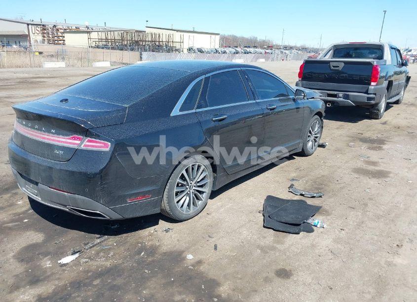 Photo 4 of 2018 Lincoln Mkz PREMIERE (VIN 3LN6L5A99JR627028)