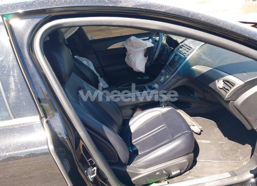 Photo 5 of 2018 Lincoln Mkz PREMIERE (VIN 3LN6L5A99JR627028)