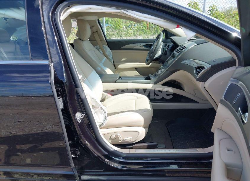 Photo 5 of 2019 Lincoln Mkz STANDARD (VIN 3LN6L5B92KR604125)