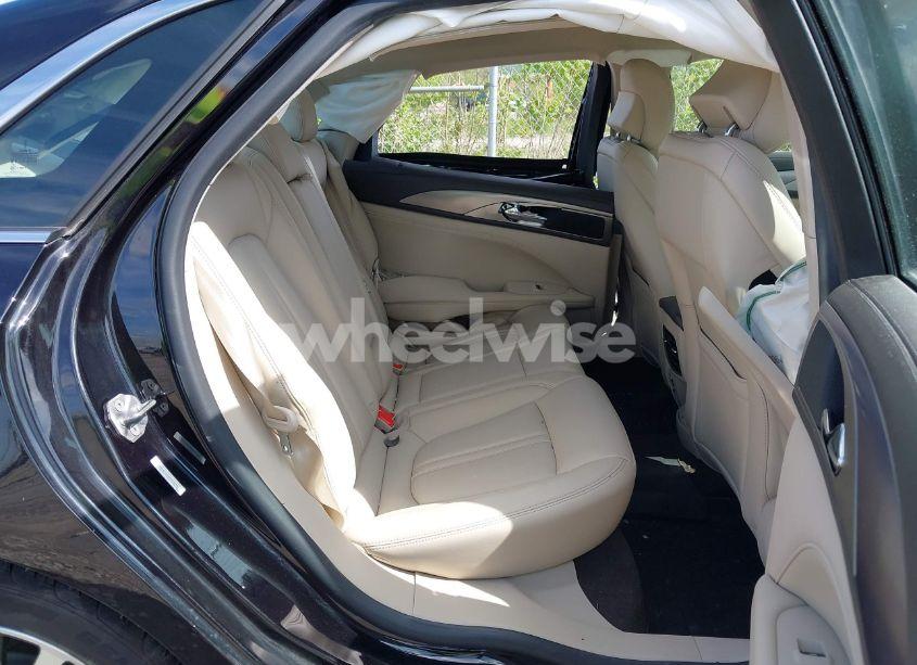 Photo 8 of 2019 Lincoln Mkz STANDARD (VIN 3LN6L5B92KR604125)