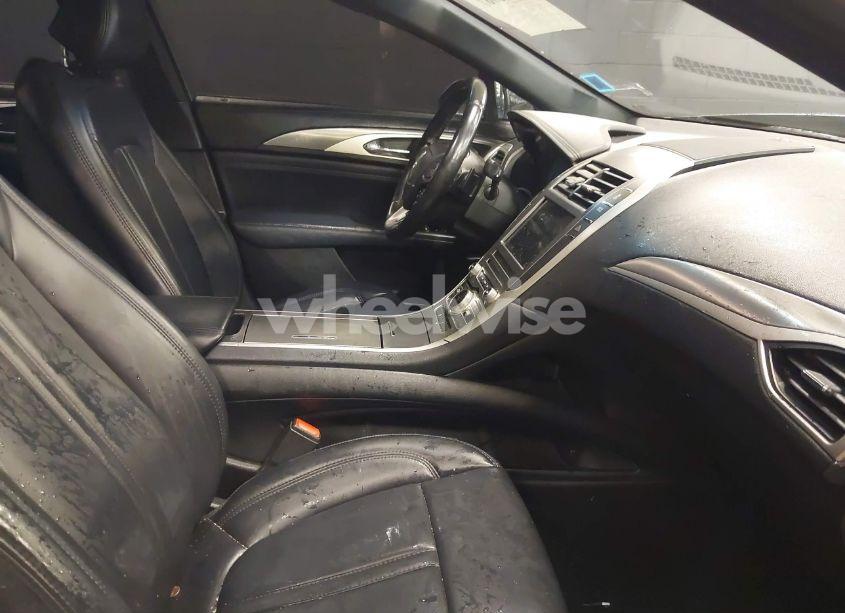 Photo 5 of 2018 Lincoln Mkz PREMIERE (VIN 3LN6L5B97JR620321)