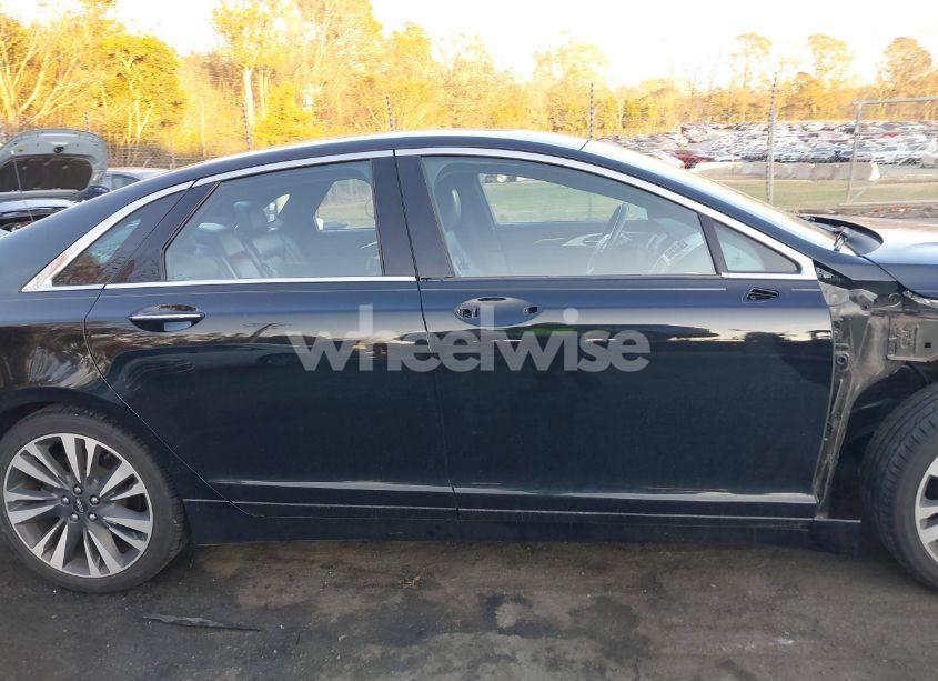 Photo 13 of 2017 Lincoln Mkz SELECT (VIN 3LN6L5C91HR649628)