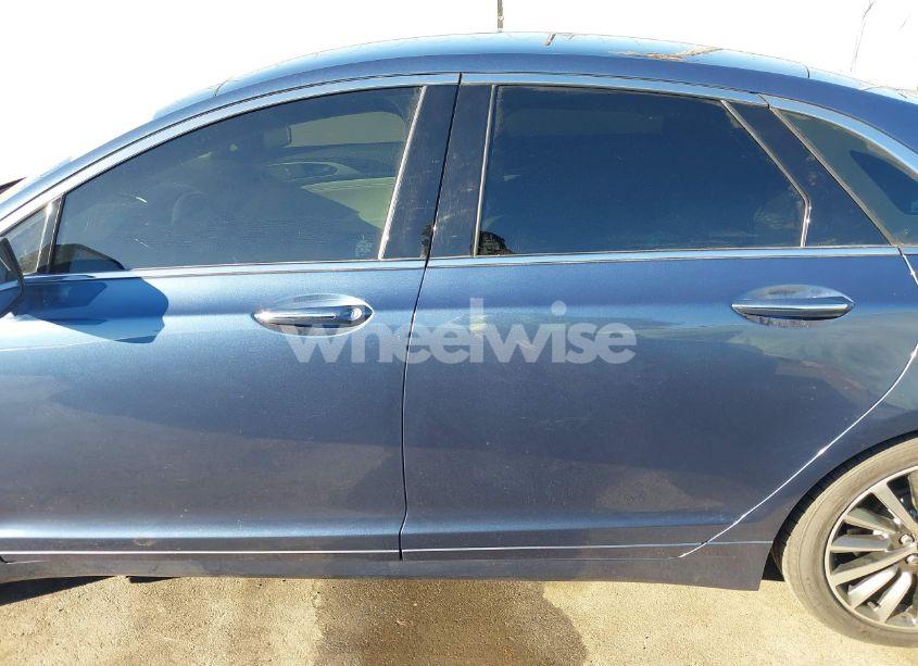 Photo 15 of 2019 Lincoln Mkz RESERVE I (VIN 3LN6L5C95KR604585)