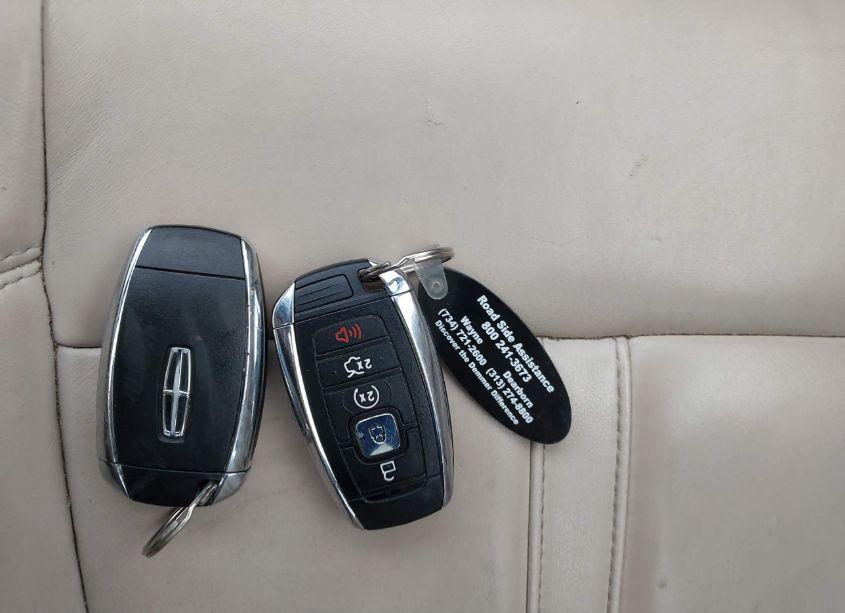 Photo 11 of 2017 Lincoln Mkz SELECT (VIN 3LN6L5C99HR651126)