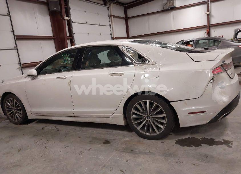 Photo 14 of 2017 Lincoln Mkz SELECT (VIN 3LN6L5C9XHR664726)