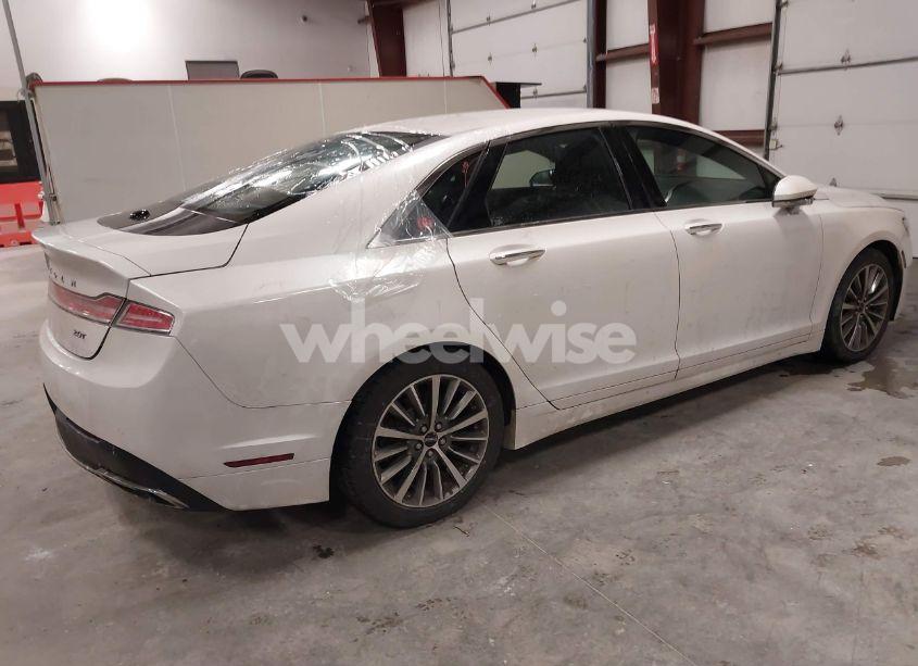 Photo 4 of 2017 Lincoln Mkz SELECT (VIN 3LN6L5C9XHR664726)