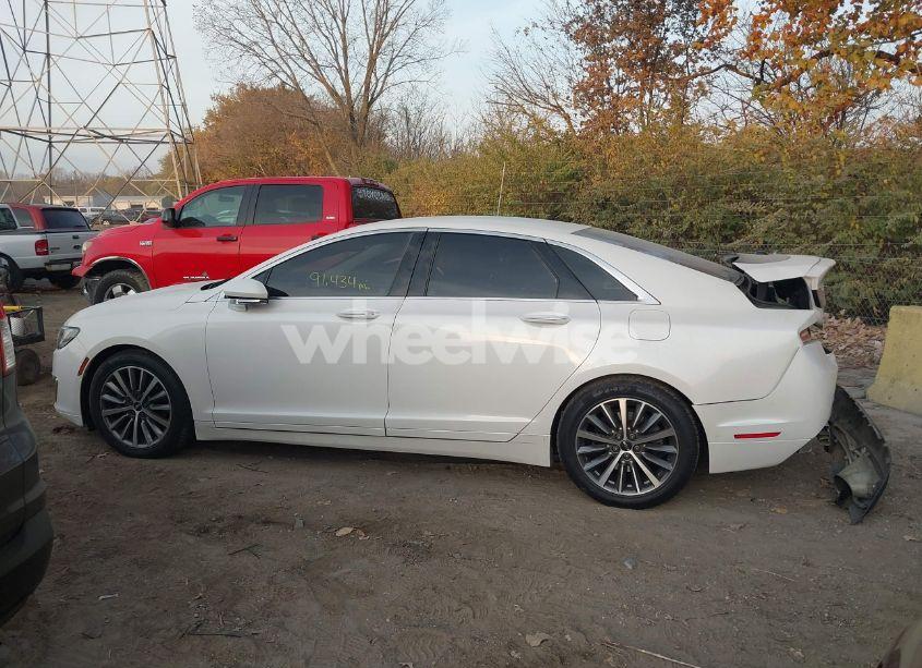 Photo 14 of 2017 Lincoln Mkz SELECT (VIN 3LN6L5C9XHR664872)