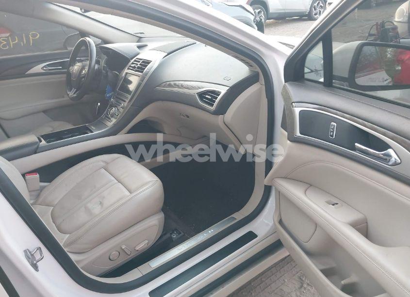 Photo 5 of 2017 Lincoln Mkz SELECT (VIN 3LN6L5C9XHR664872)