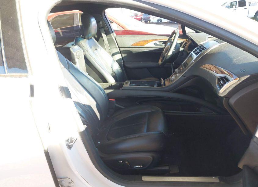 Photo 5 of 2017 Lincoln Mkz SELECT (VIN 3LN6L5D9XHR609644)