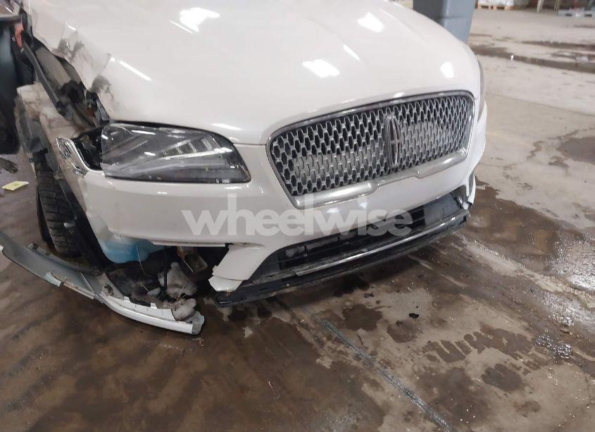 Photo 6 of 2018 Lincoln Mkz RESERVE (VIN 3LN6L5F9XJR604740)