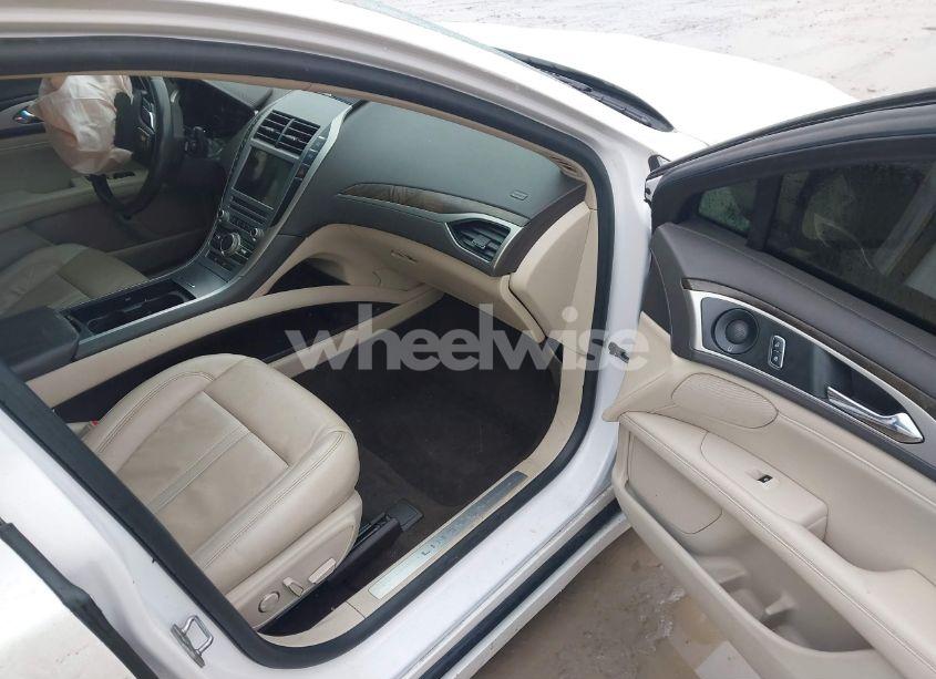 Photo 5 of 2019 Lincoln Mkz HYBRID RESERVE I (VIN 3LN6L5LU0KR610721)