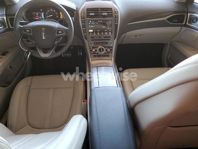 Photo 13 of 2019 LINCOLN MKZ RESERVE I N/A (VIN 3LN6L5LU0KR629561)