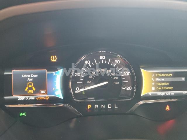 Photo 4 of 2019 LINCOLN MKZ RESERVE I N/A (VIN 3LN6L5LU0KR629561)