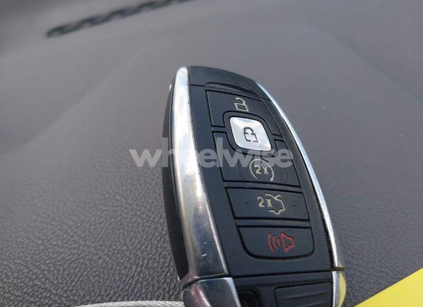 Photo 11 of 2017 Lincoln Mkz HYBRID SELECT (VIN 3LN6L5LUXHR600982)