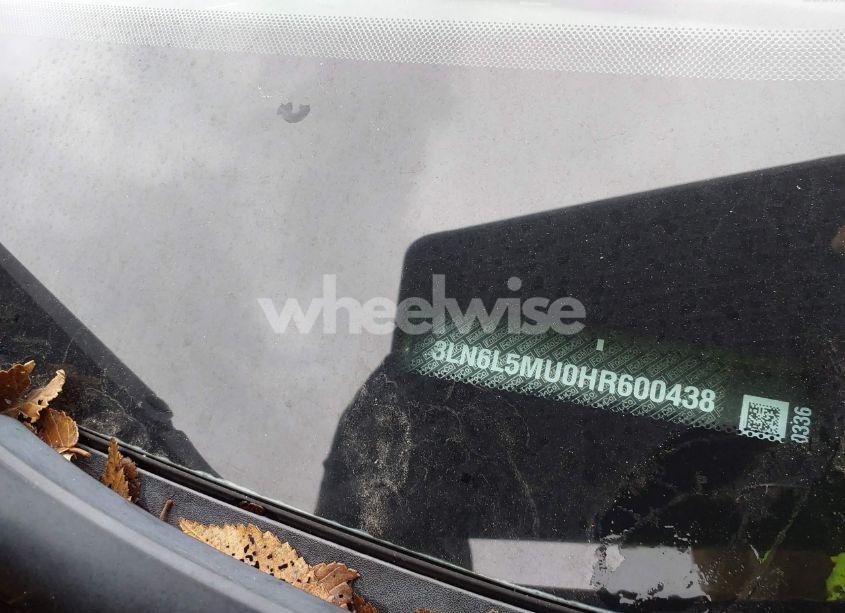 Photo 9 of 2017 Lincoln Mkz HYBRID RESERVE (VIN 3LN6L5MU0HR600438)