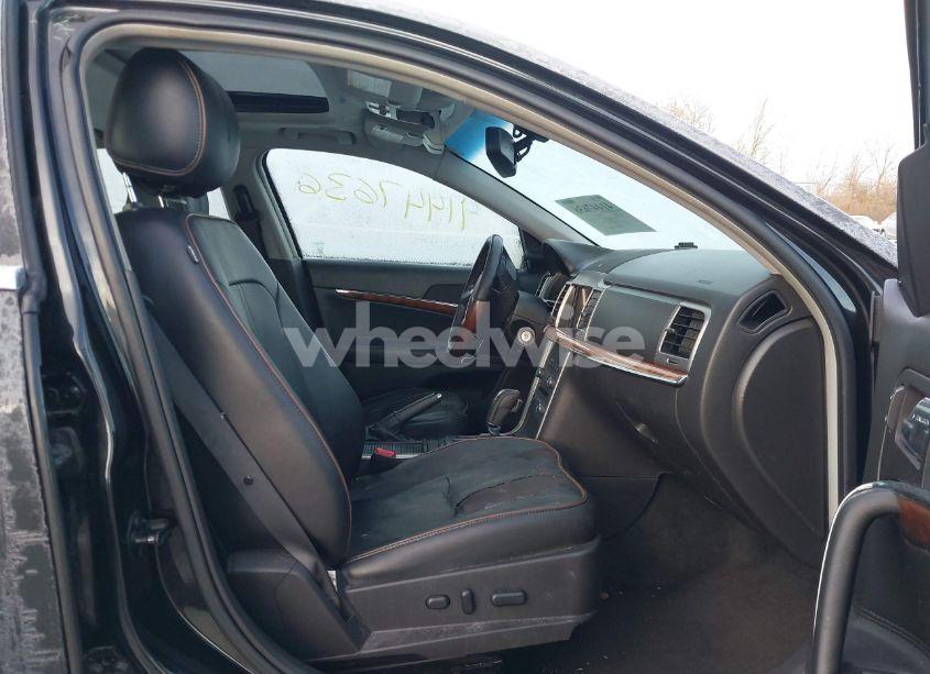 Photo 5 of 2012 Lincoln Mkz HYBRID (VIN 3LNDL2L31CR820730)