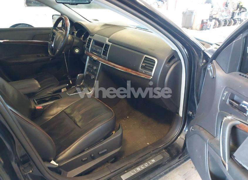 Photo 5 of 2011 Lincoln Mkz N/A (VIN 3LNHL2GC0BR758876)
