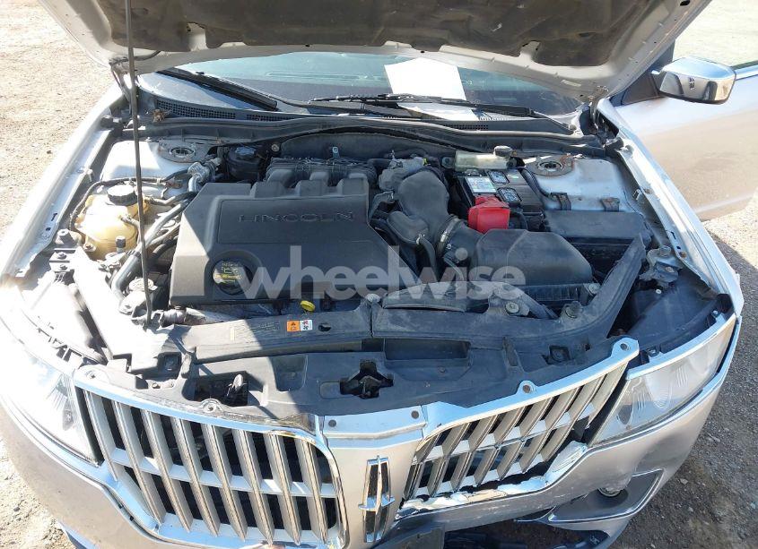 Photo 10 of 2011 Lincoln Mkz N/A (VIN 3LNHL2GC1BR754870)