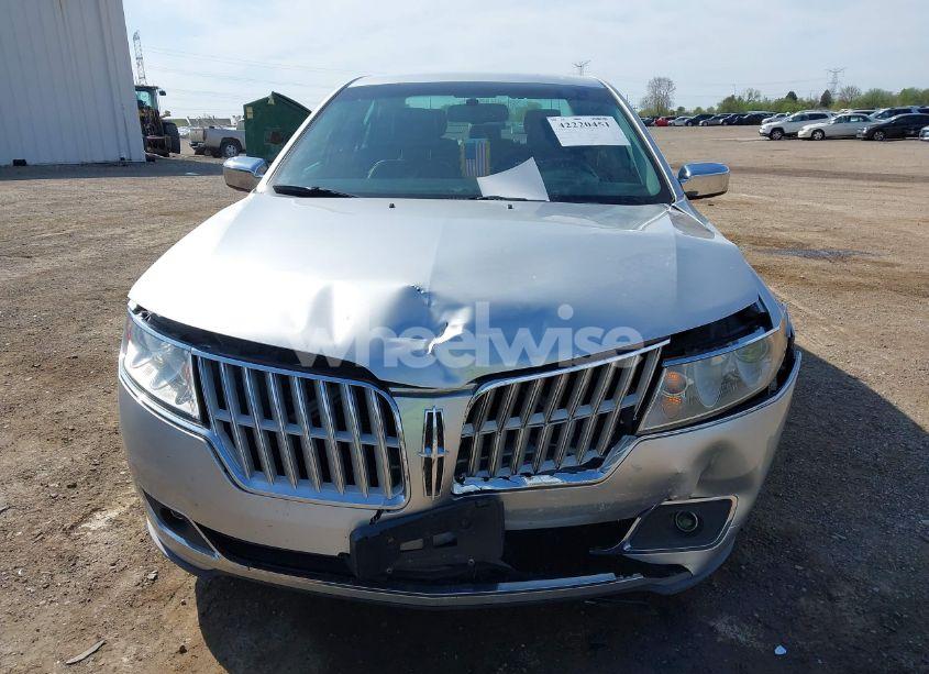 Photo 11 of 2011 Lincoln Mkz N/A (VIN 3LNHL2GC1BR754870)