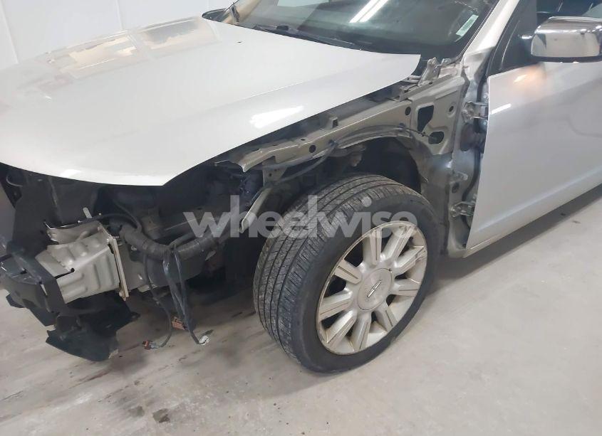 Photo 12 of 2011 Lincoln Mkz N/A (VIN 3LNHL2GC1BR764444)