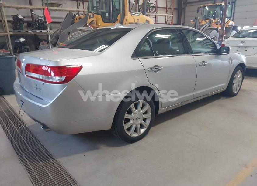 Photo 4 of 2011 Lincoln Mkz N/A (VIN 3LNHL2GC1BR764444)