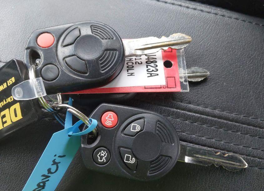 Photo 11 of 2012 Lincoln Mkz (VIN 3LNHL2GC1CR805155)