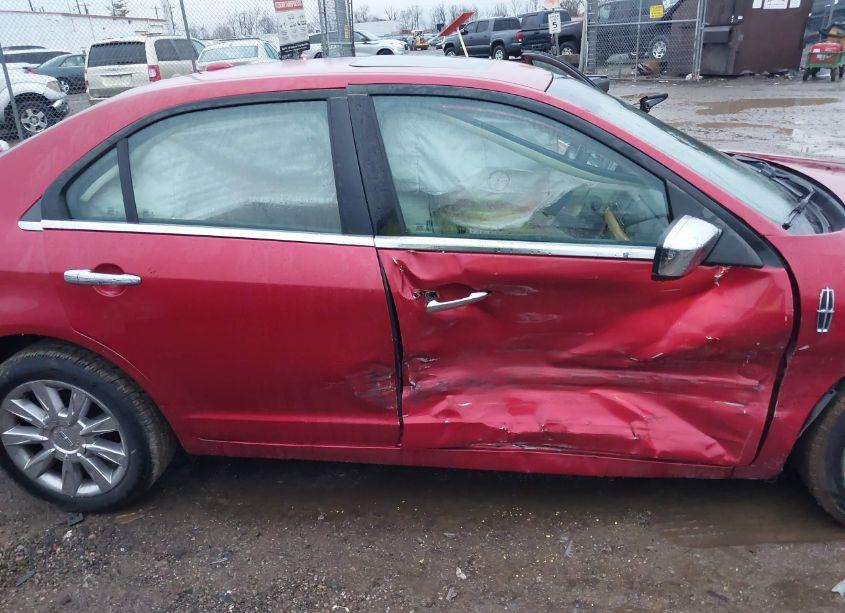 Photo 6 of 2012 Lincoln Mkz (VIN 3LNHL2GC1CR815961)