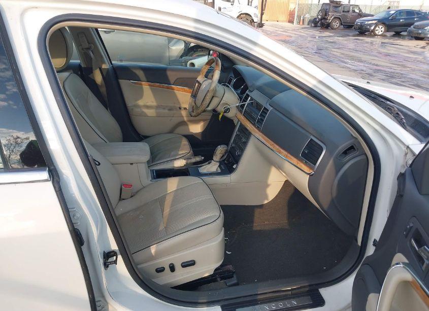 Photo 5 of 2012 Lincoln Mkz (VIN 3LNHL2GC1CR818147)