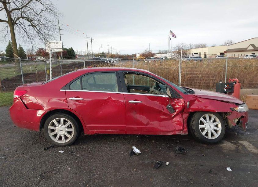 Photo 13 of 2010 Lincoln Mkz (VIN 3LNHL2GC2AR624126)