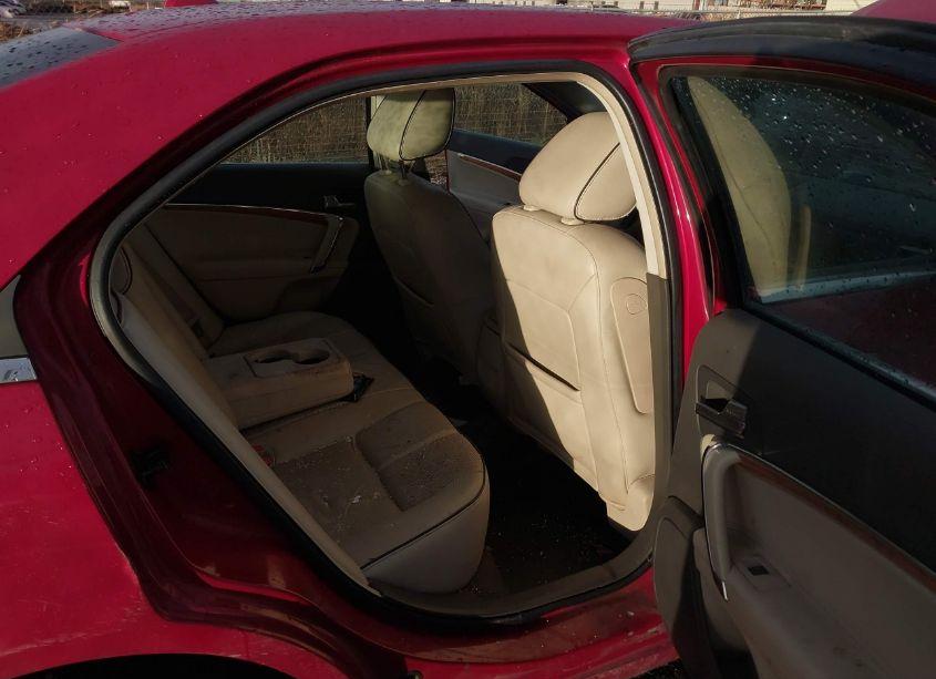 Photo 8 of 2010 Lincoln Mkz (VIN 3LNHL2GC2AR624126)