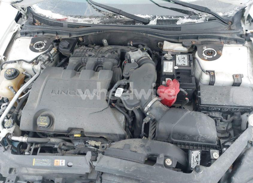 Photo 10 of 2012 Lincoln Mkz (VIN 3LNHL2GC2CR819582)