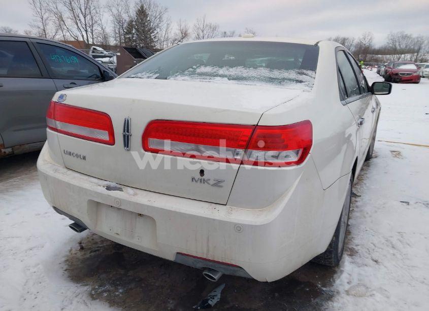 Photo 4 of 2012 Lincoln Mkz (VIN 3LNHL2GC2CR819582)