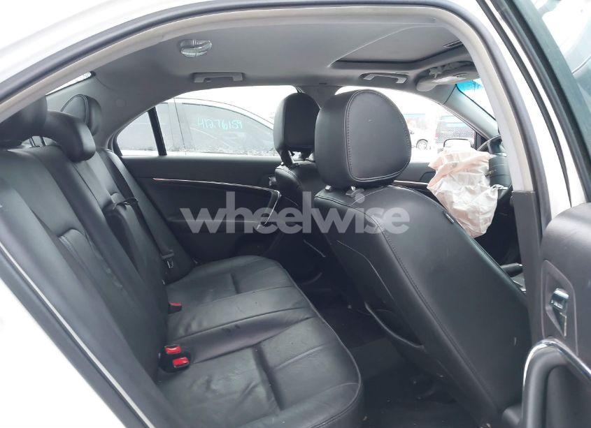 Photo 8 of 2012 Lincoln Mkz (VIN 3LNHL2GC2CR819582)