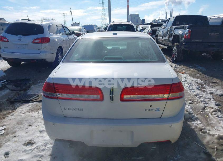 Photo 16 of 2012 Lincoln Mkz (VIN 3LNHL2GC2CR832770)