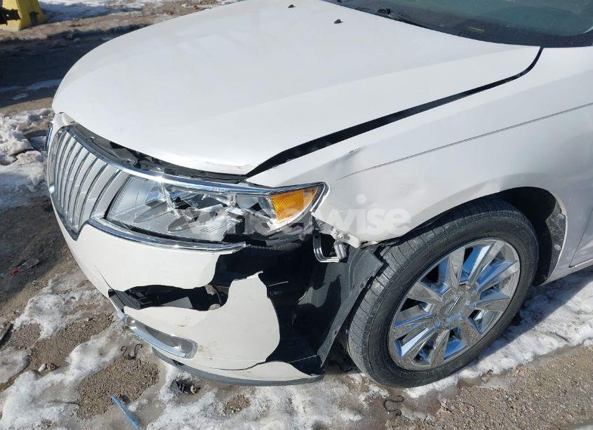 Photo 6 of 2012 Lincoln Mkz (VIN 3LNHL2GC2CR832770)