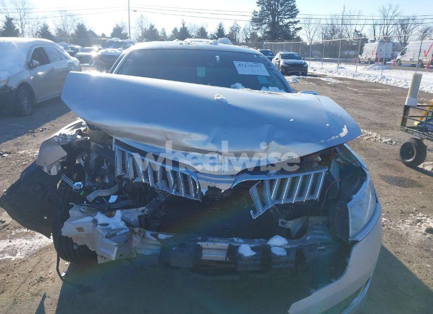 Photo 12 of 2012 Lincoln Mkz (VIN 3LNHL2GC2CR833952)