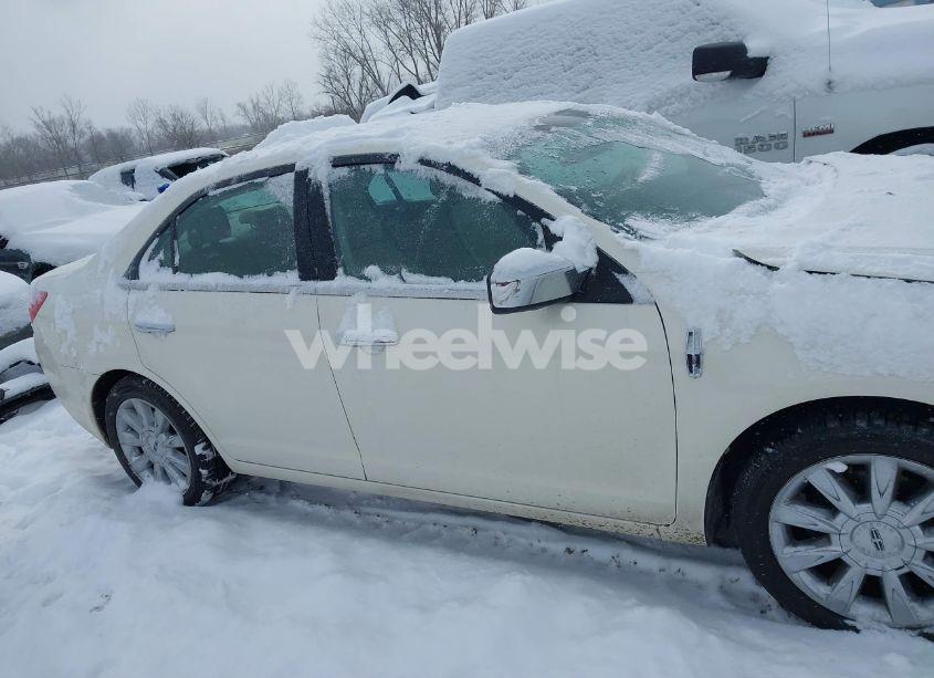 Photo 13 of 2012 Lincoln Mkz (VIN 3LNHL2GC3CR830283)